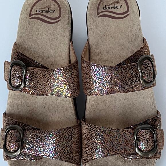 Dansko Sophie Sandals 9.5 Wedge Leather Clogs 40 Iridescent Neutral Boho Wedges - Picture 1 of 16